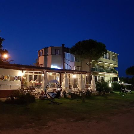 Flora Hotel Burhanli Extérieur photo